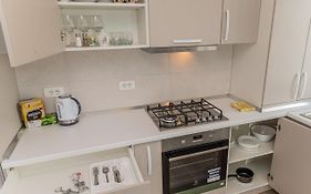 Coresi Modern Apartment