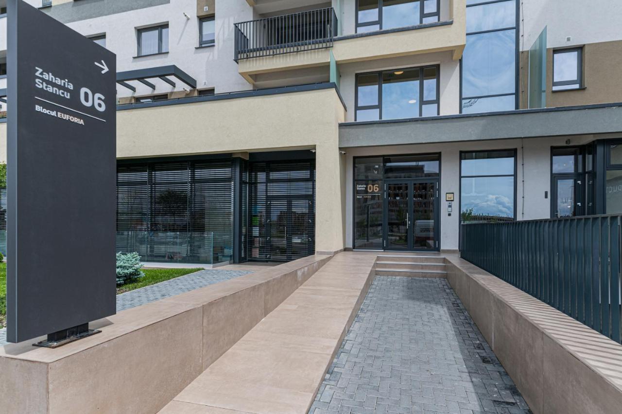 Coresi Modern Apartment Brașov Exterior foto